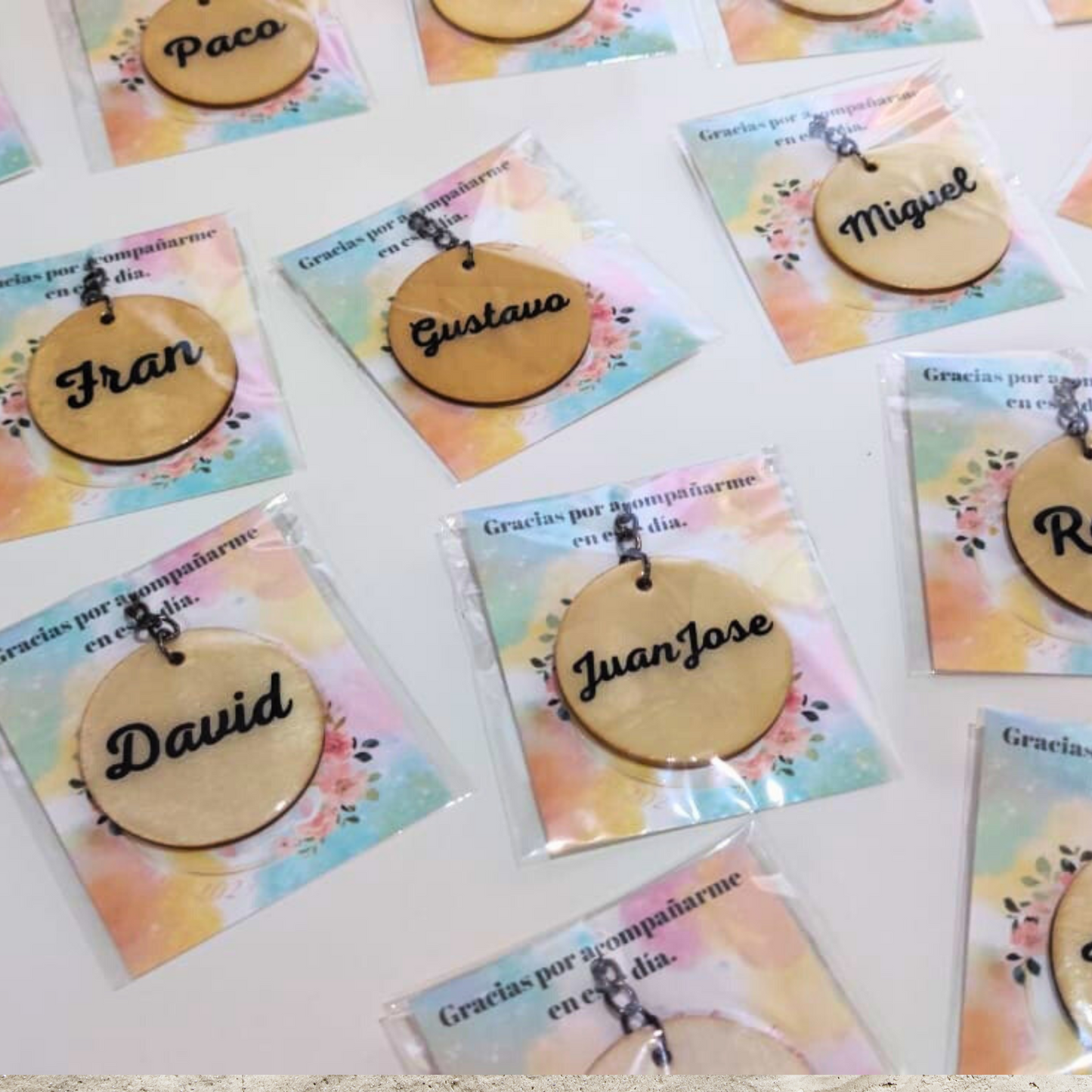 LLAVERO MADERA NOMBRE