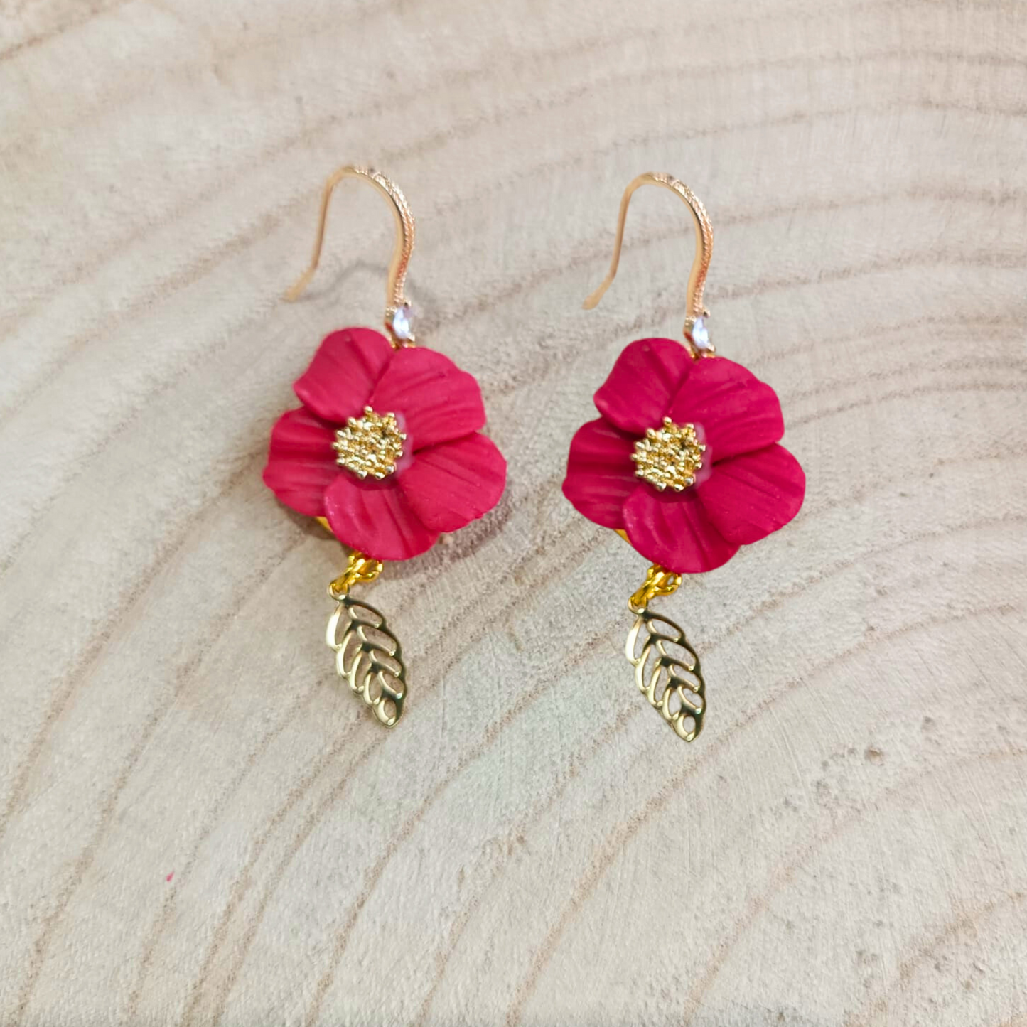 PENDIENTES AMAPOLA Y HOJA