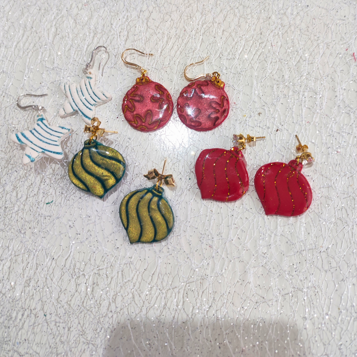 PENDIENTES ÁRBOL DECORADO