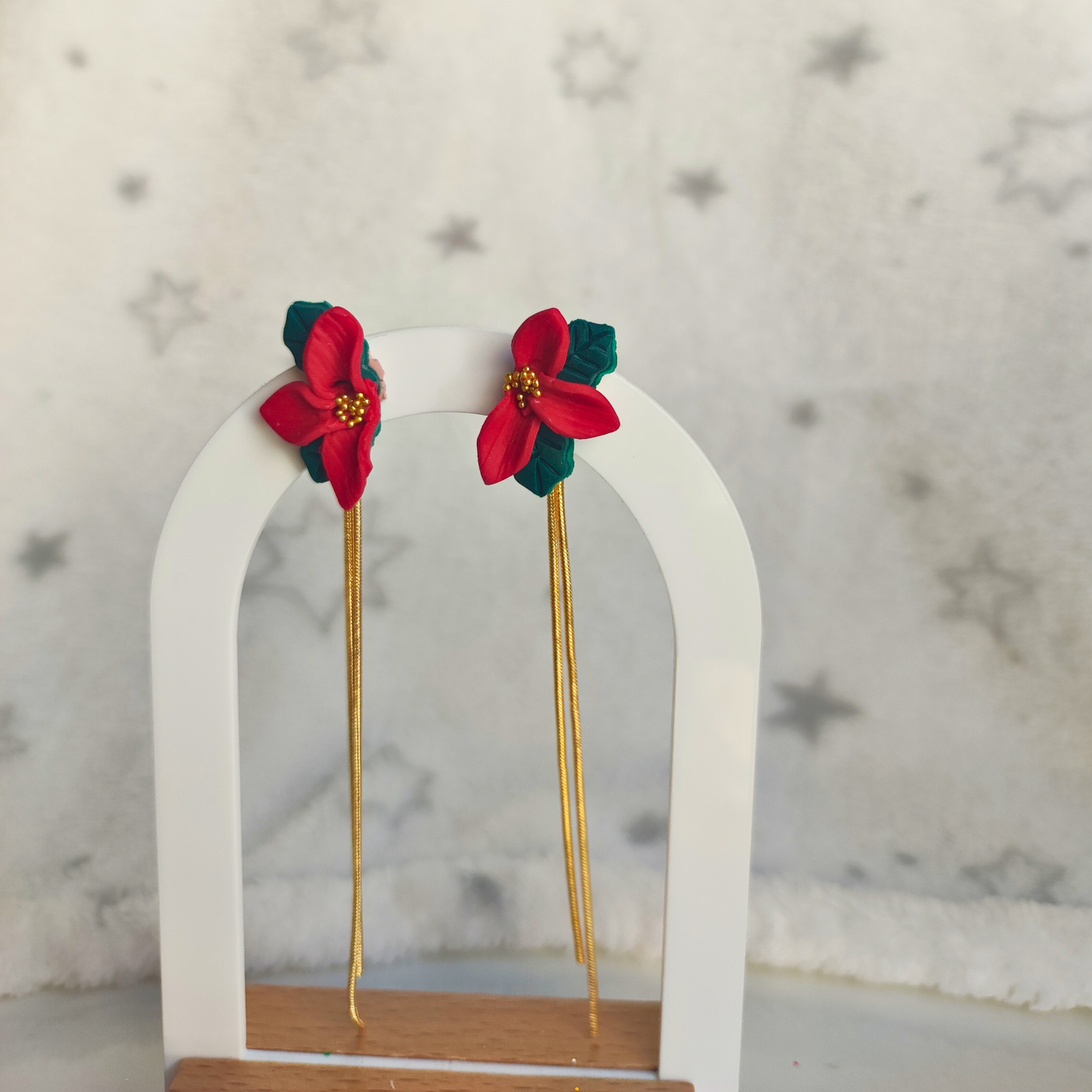 PENDIENTES MINI FLOR DE PASCUA CADENA