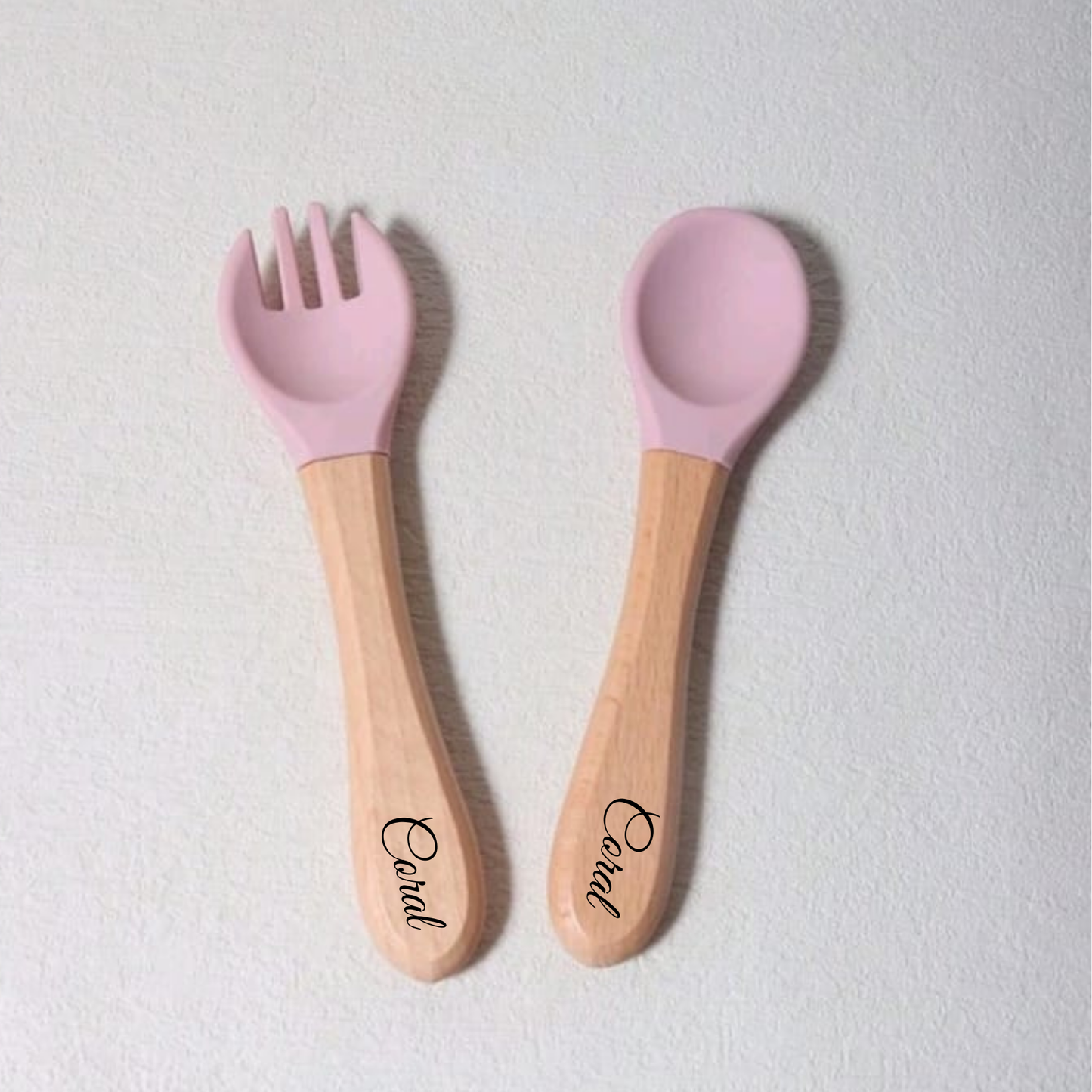 SET CUBIERTOS NOMBRE MADERA