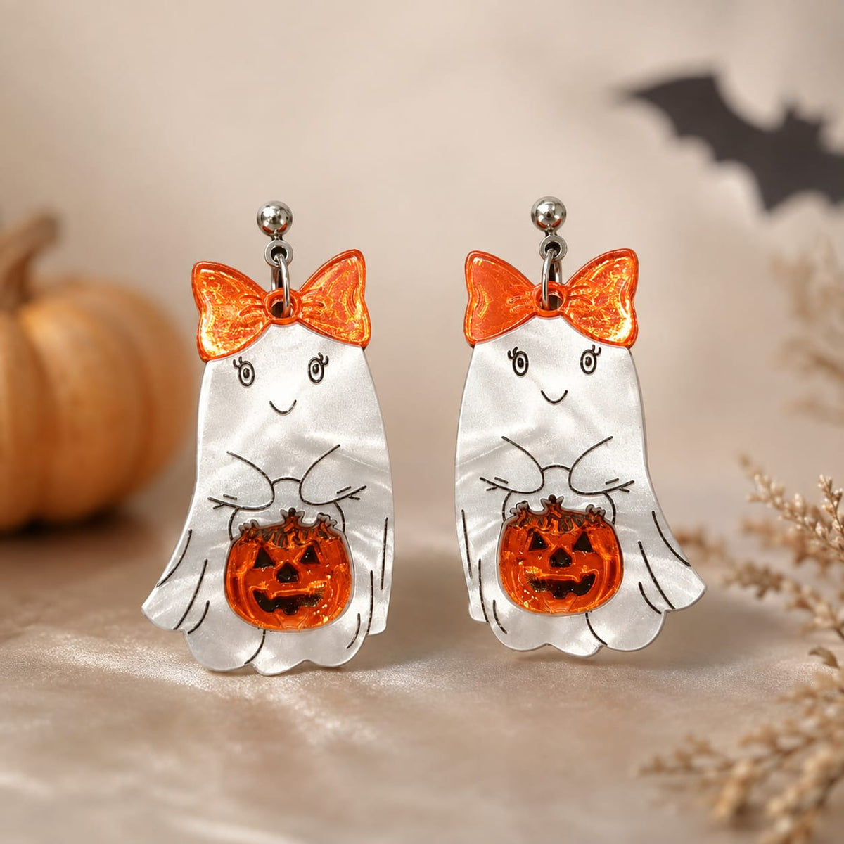 Pendientes Ghost