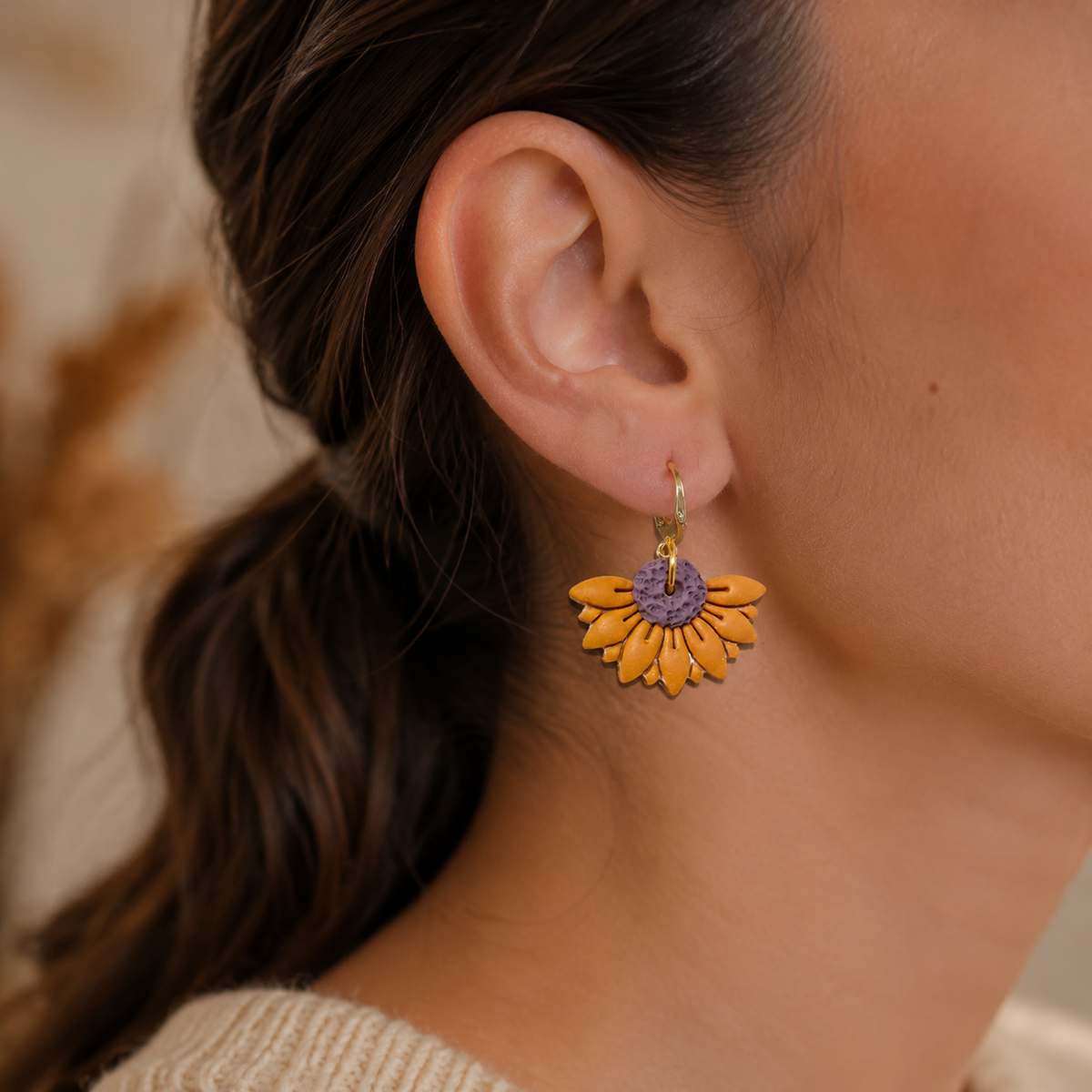 Pendientes Medio Girasol, detalle 3